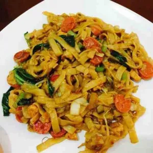 Kwetiaw Sosis