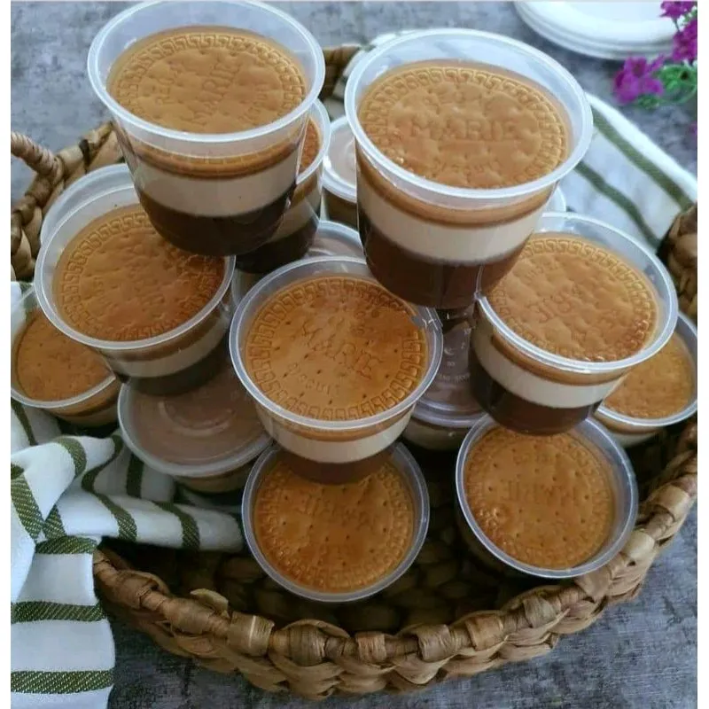 Pudding Lapis Regal